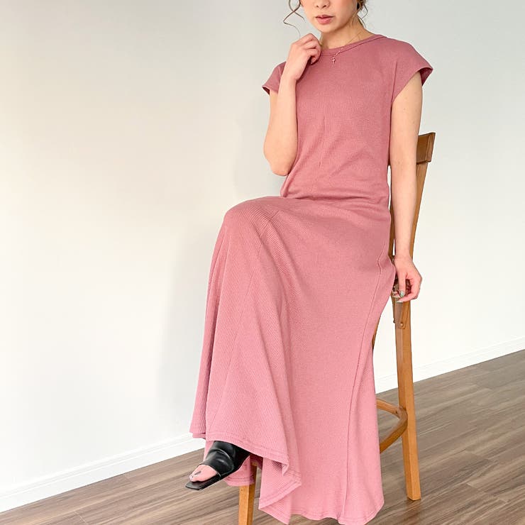 MaxMara 半袖ひざ丈ワンピース 38 ピンクべージュ MaxMara 半袖ひざ丈ワンピース 38 ピンクべージュ - メルカリ