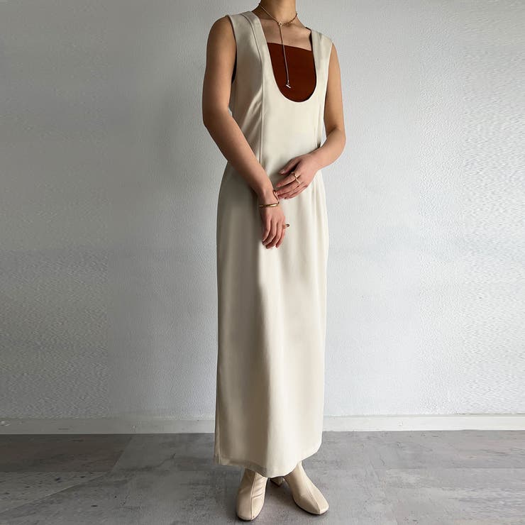 Uネックジャンパースカート[品番：AMTW0005550]｜JUNOAH（ジュノア