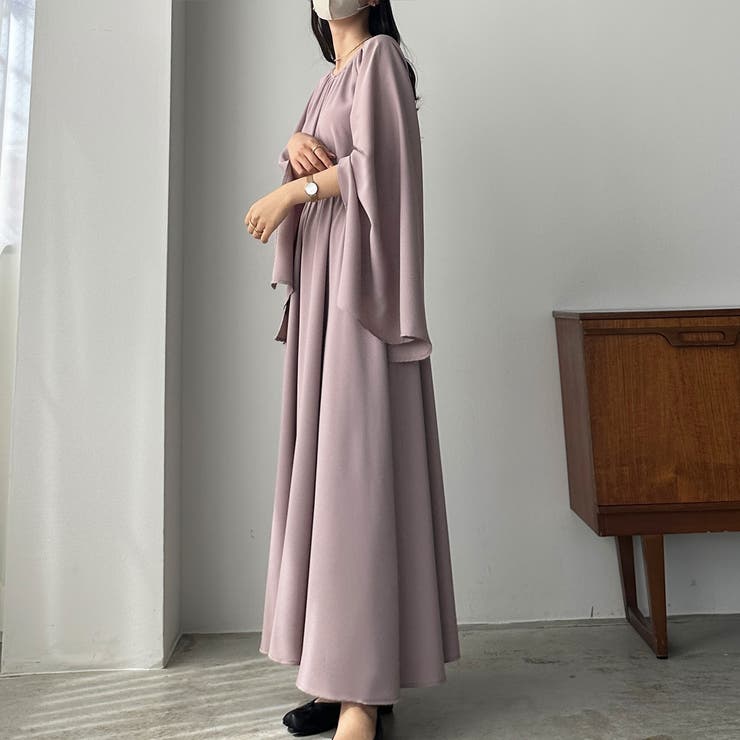 【I AM MARI】ケープ スリットスリーブ ベルトSET ワンピース◆ Louere スリットスリーブフレアワンピース[品番：AMTW0005420