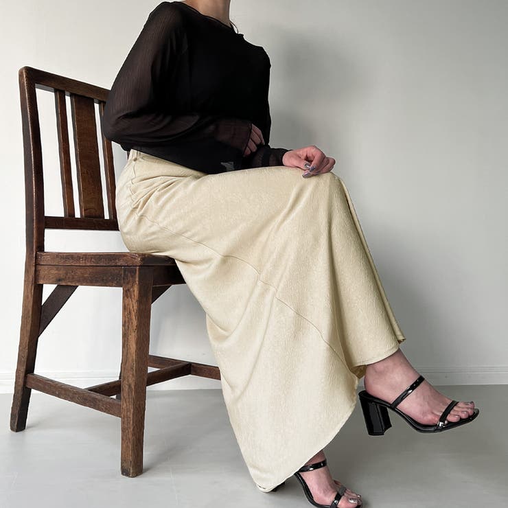 LAUNGE DRESS サテンマーメイドスカート　アイボリー 1.jpg
