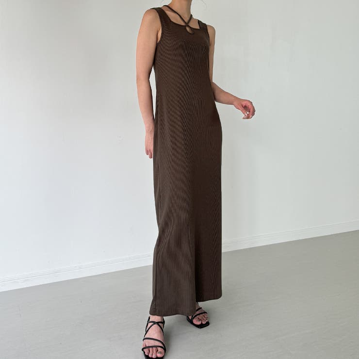 クロスネックリブタンクトップワンピース[品番：AMTW0010863]｜JUNOAH