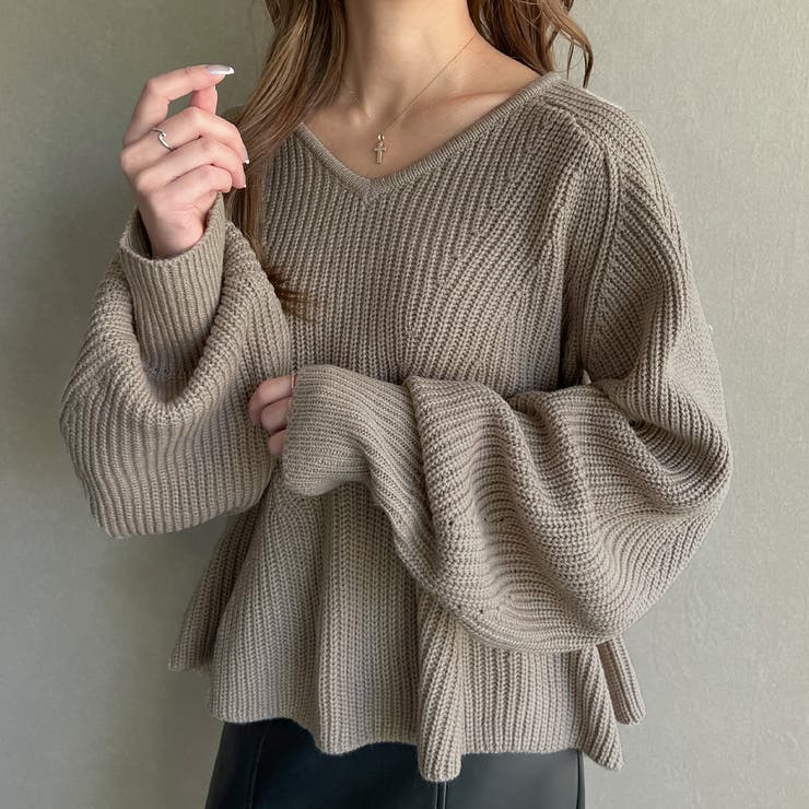 Vネックペプラム畦ニット[品番：AMTW0009444]｜JUNOAH（ジュノア ）の
