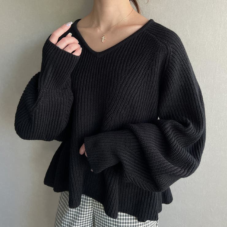 美品♪ヴァレンティノ 長袖ニット ペプラム バイカラー クルーネック L sv3 Vネックペプラム畦ニット[品番：AMTW0009444]｜JUNOAH（ジュノア ）の