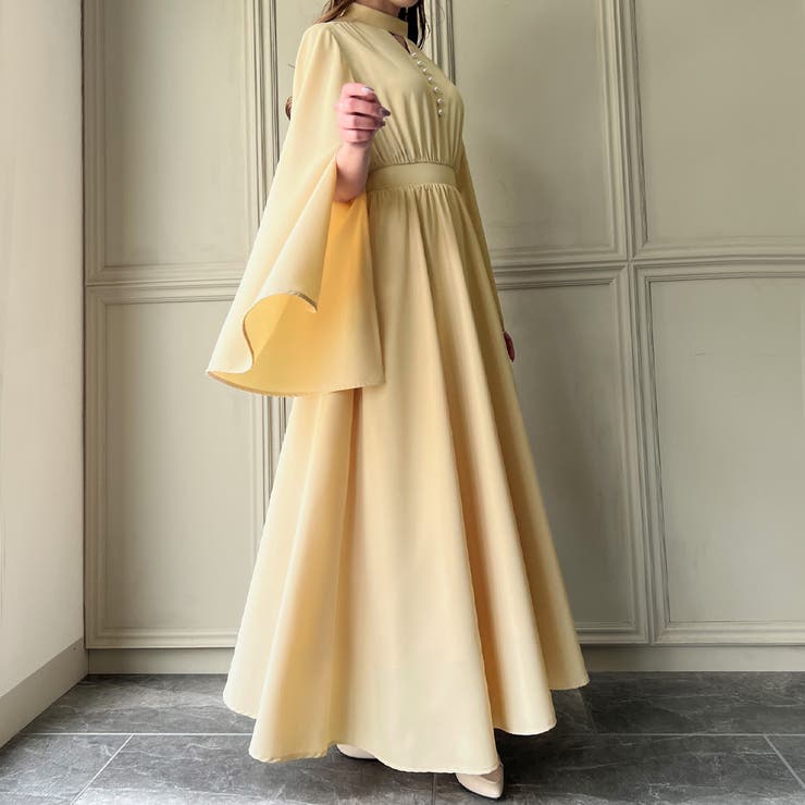 【新品♡タグ付き】FENNEL ヤマダヤ　ケープスリーブティアードワンピース　M キャロル・妖 ドレープカラー背開きワンピース(FREE
