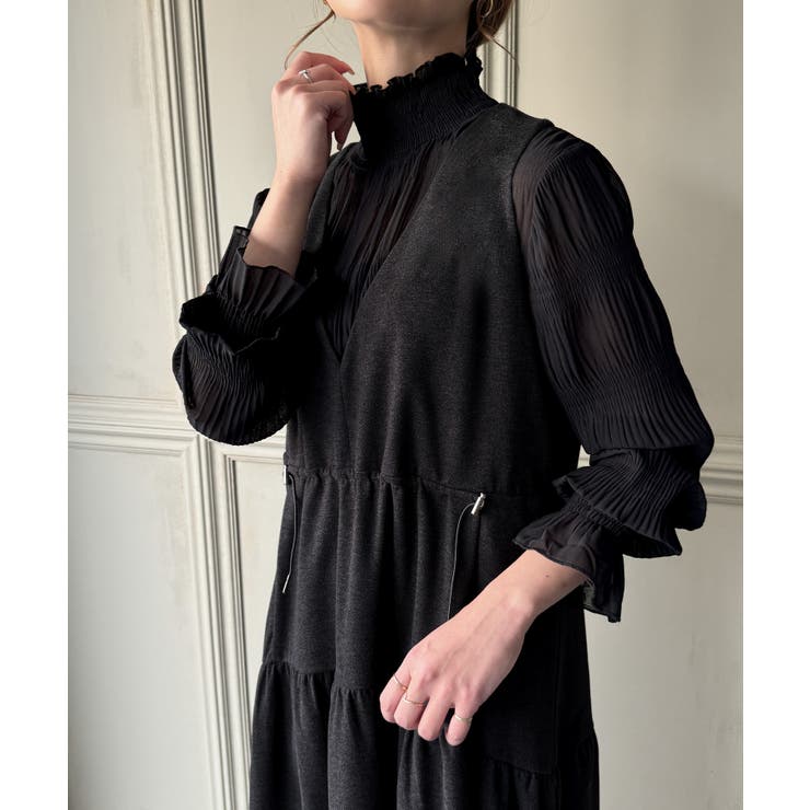 Vネックドロストロングジャンパースカート[品番：AMTW0011545]｜JUNOAH