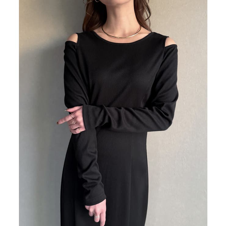 即発☆アンソロ Maura お花柄 バックカットアウト ワンピ お得 バックオープンフラワープリントワンピース（ワンピース