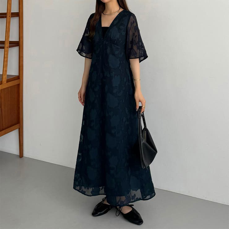 callautia シアーフラワージャガードVネックワンピース[品番