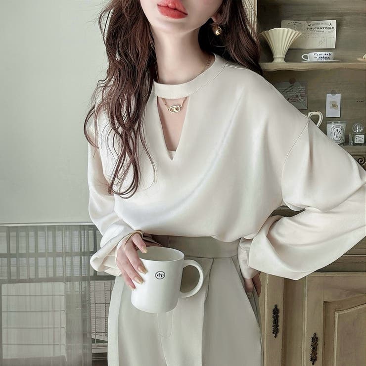 Meiru チョーカーブラウス[品番：AMTW0010127]｜JUNOAH（ジュノア ）の