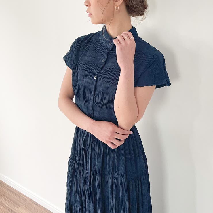 スタンドカラーシャーリングプリーツティアードワンピース[品番