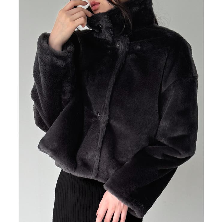 チャコール | 2wayカラーショート中綿フェイクファージャケット | JUNOAH