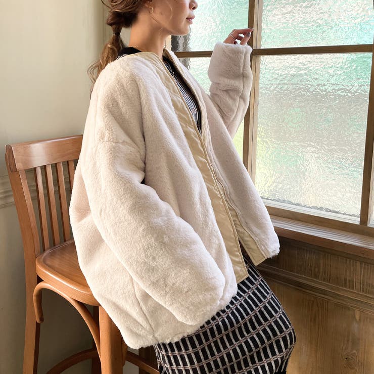 【日本未発売】 ホワイトレーベル　リバーシブル　キルティングジャケット 新品 日本未発売】ホワイトレーベル リバーシブル キルティングジャケット M