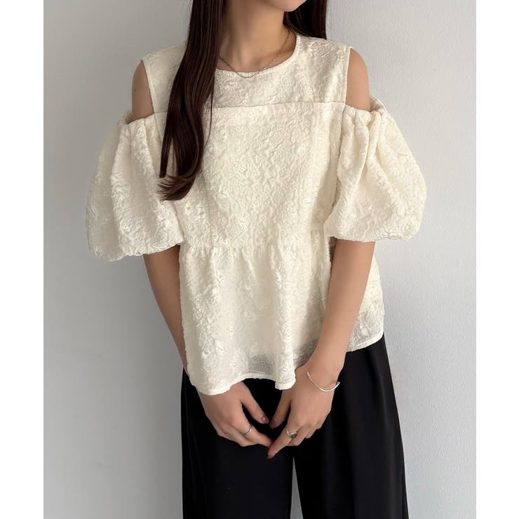 美品❣交渉可❣ohga❣完売❣ジャガード　ブラウス アニュアンス anuans ドットジャガードギャザーコンパクト