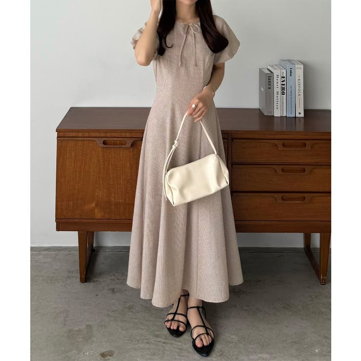 ベージュ | callautia キーネックバルーンスリーブワンピース | JUNOAH