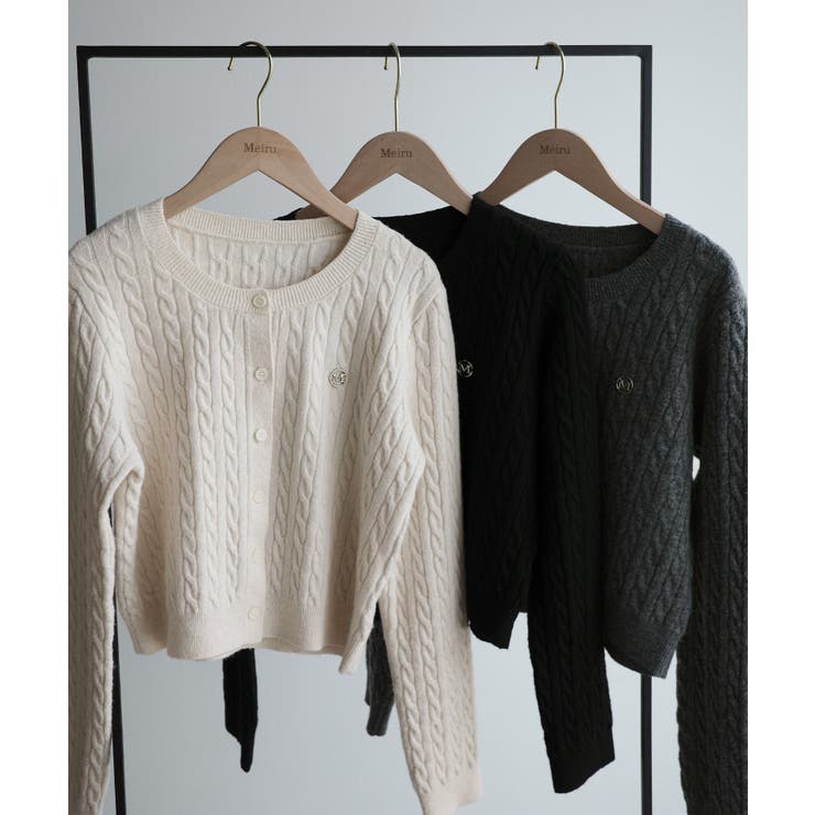 Meiru ロゴモチーフケーブルショートニットカーディガン | JUNOAH | 詳細画像14 