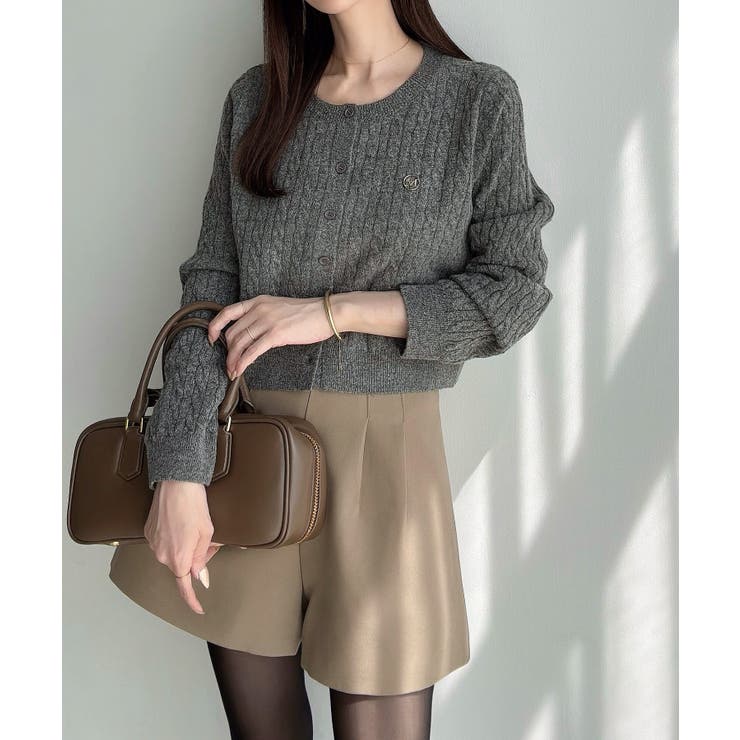 Meiru ロゴモチーフケーブルショートニットカーディガン | JUNOAH | 詳細画像9 