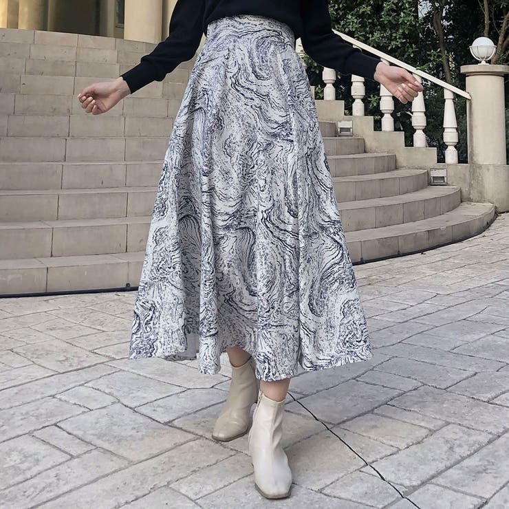 イノセントワールド キャンディプードル柄フレアスカート ビッグリボン イノセントワールド キャンディプードル柄フレアスカート ビッグリボン