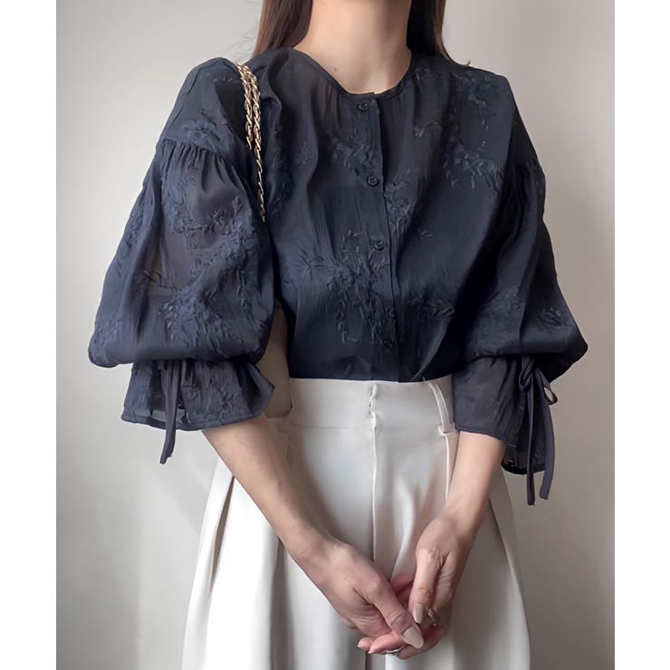 花柄シアートップス[品番：AMTW0012244]｜JUNOAH（ジュノア