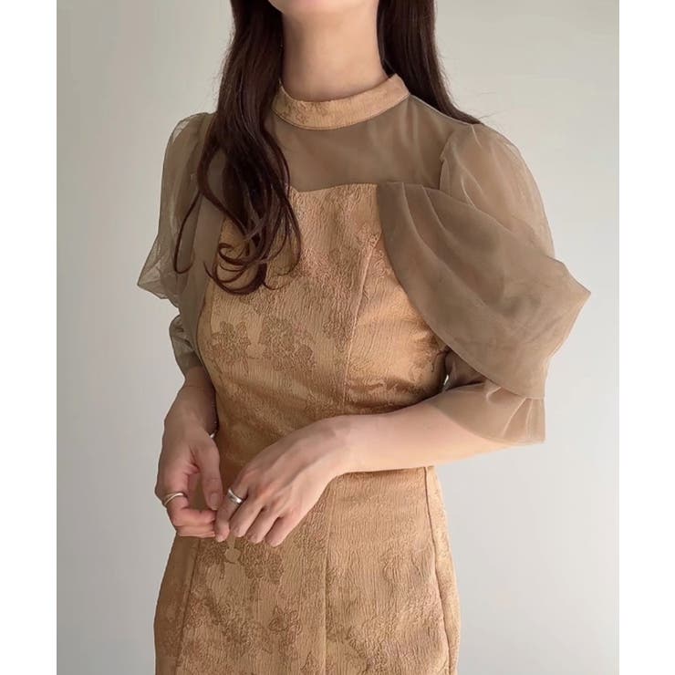 ベージュ | ドレープスリーブジャガードマーメイドワンピース | JUNOAH
