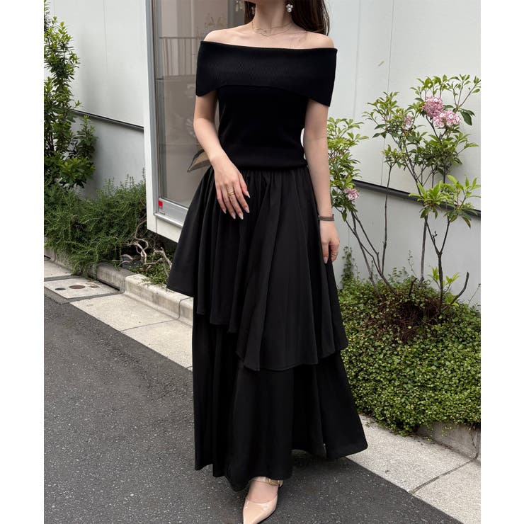 moco　niko and...　キルトジレ✘CPOワンピ 2点おまとめ 彼の視線を引き寄せるチェック×カラフルフラワープリントワンピース
