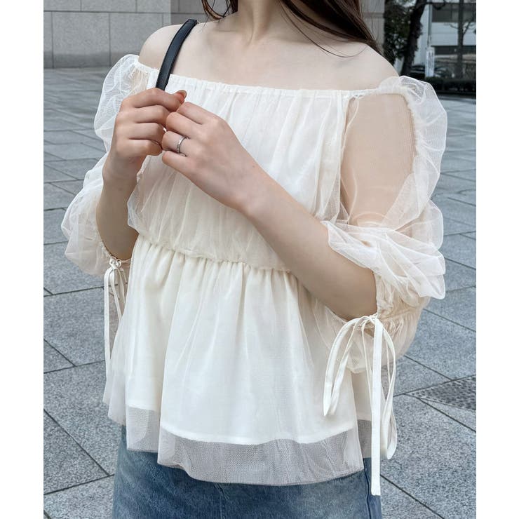 クリーム | オフショルドロストチュールブラウス | JUNOAH
