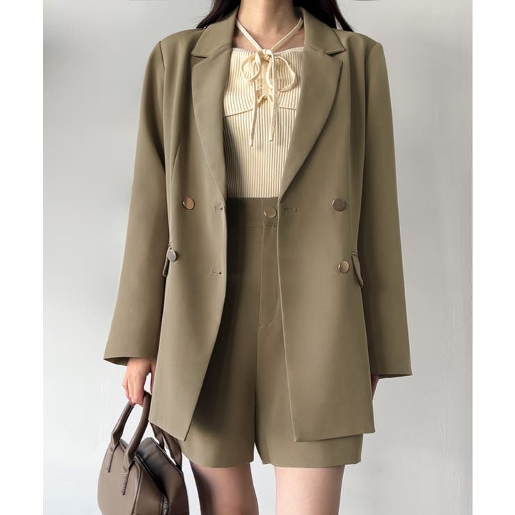 肩パット入り】金釦オーバーサイズジャケット＋ショートパンツset[品番