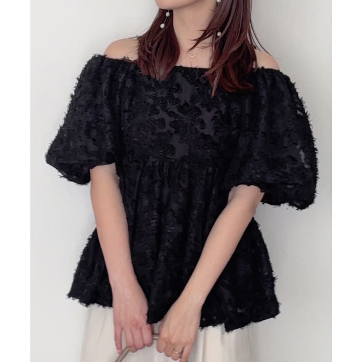 ブラック | 2wayオフショルフリンジジャガードペプラムトップス | junoah