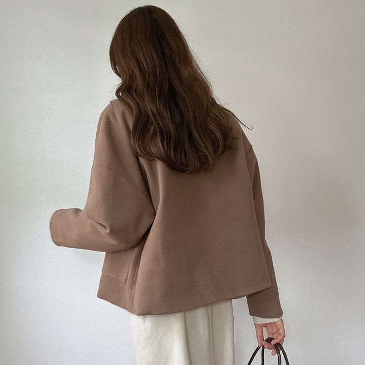 ノーカラーフロントフックショートコート[品番：AMTW0004821