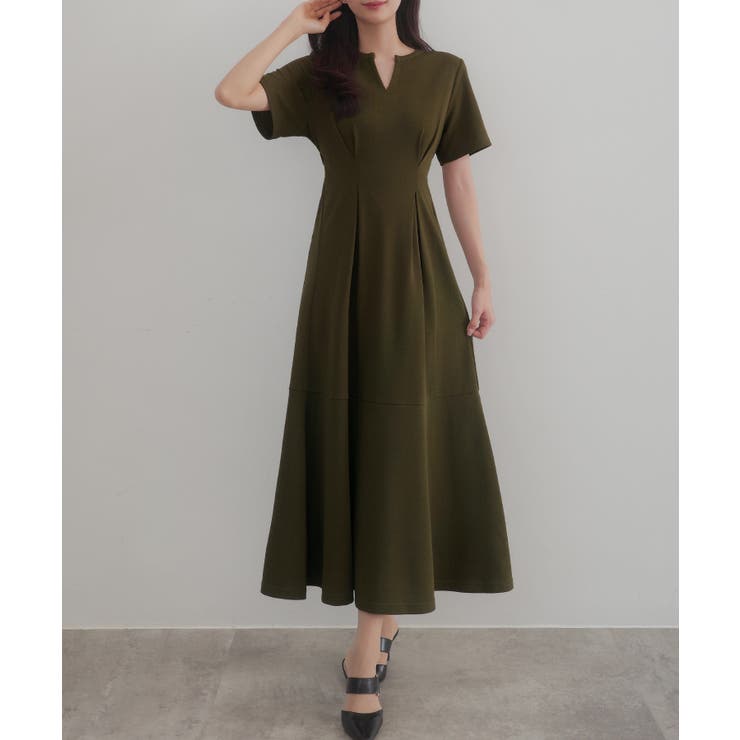 カーキ | CENEA キーネックタックデザインワンピース | JUNOAH