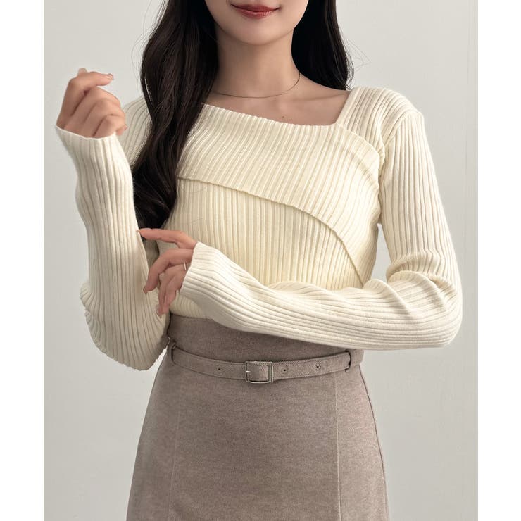 アイボリー | CENEA アシンメトリーロールカラーニットトップス | JUNOAH