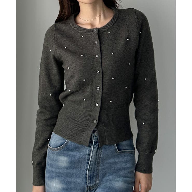 チャコール | Louere ランダムパールウエストシェイプニットカーディガン | Louere