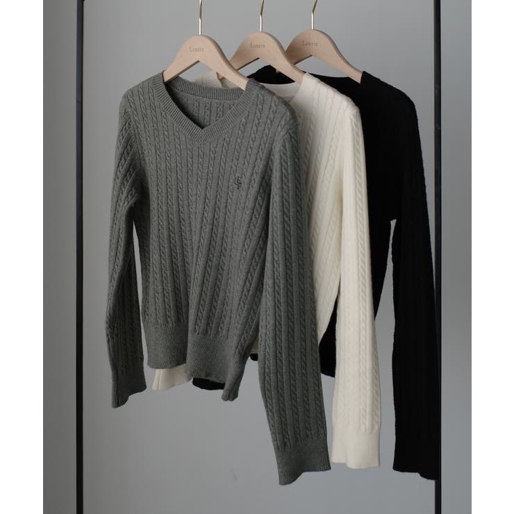 Louere Vネックロゴ刺繍ケーブルニットトップス | Louere | 詳細画像21 