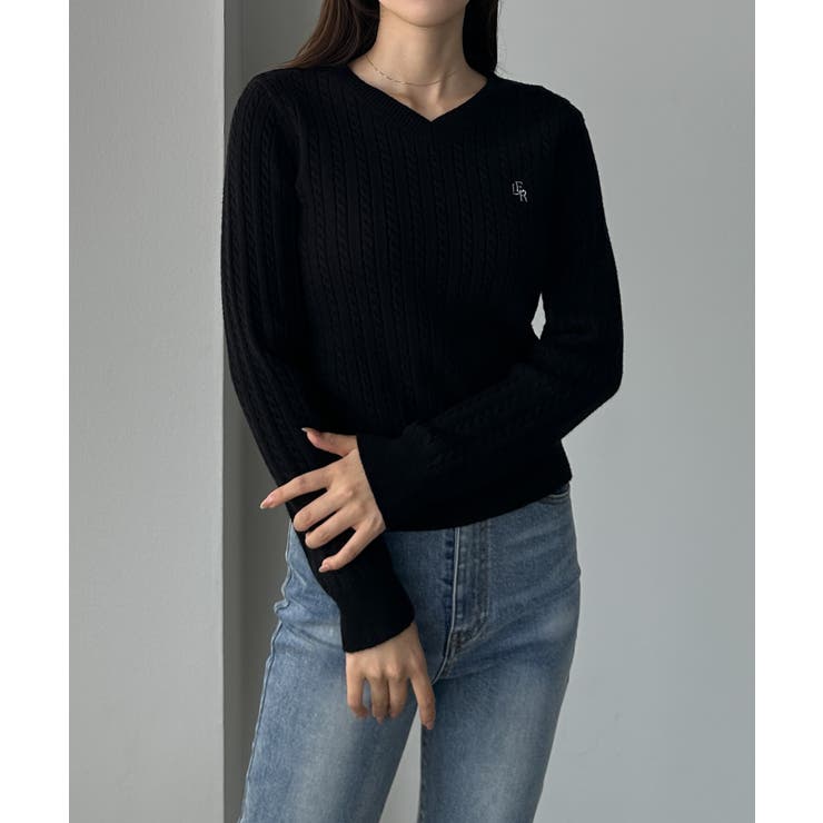 Louere Vネックロゴ刺繍ケーブルニットトップス | Louere | 詳細画像8 