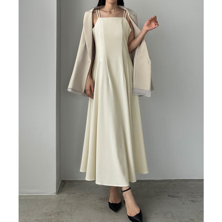 アイボリー | Louere ダブルストラップフレアキャミワンピース | Louere