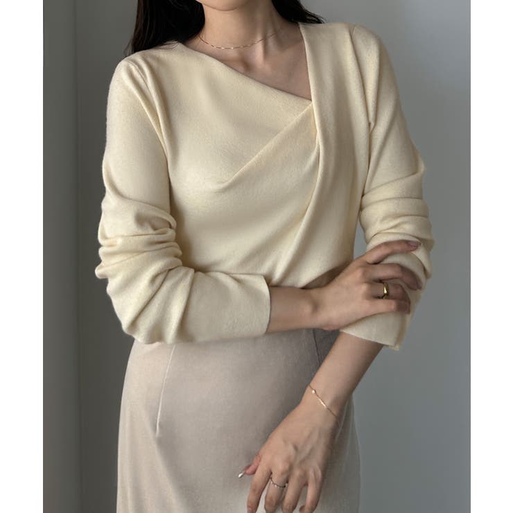 アイボリー | Louere ドレープアシメネックニットトップス | Louere