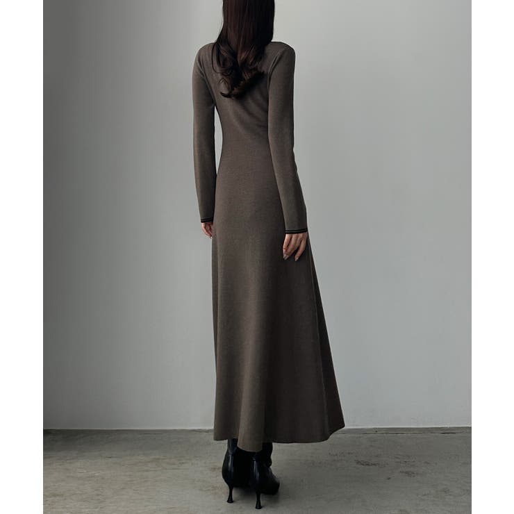 Louere ロゴ刺繍ニットポロフレアワンピース | Louere | 詳細画像10 