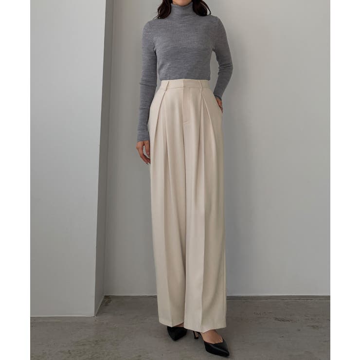 クリーム | Louere 薄手とろみ生地センタータックワイドパンツ | Louere