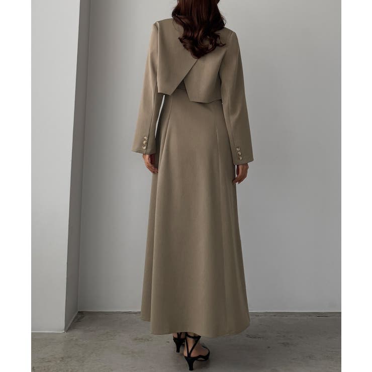 グレージュ | Louere バックスリットショートジャケットsetキャミフレアワンピース | Louere