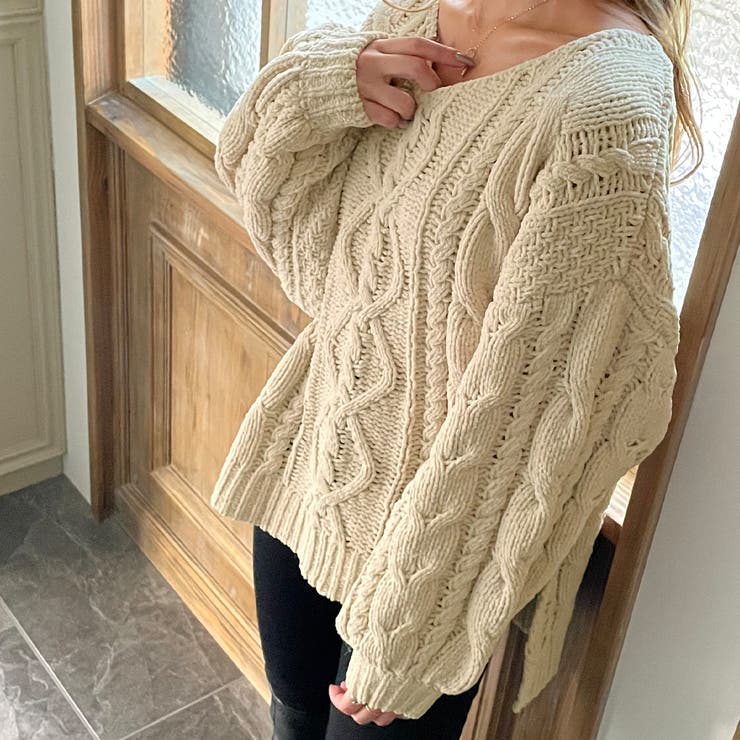 Vネックケーブル編みモールニット[品番：AMTW0002373]｜JUNOAH