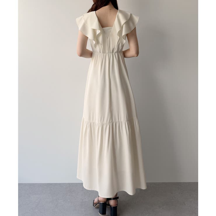 りぼん付きラッフルスリーブフラワープリントフリルティアード