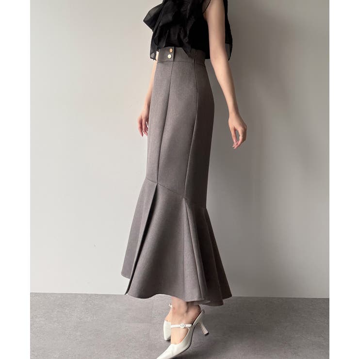 シャネル　３４　ウール　金ボタン　ブラック　膝丈　裾フリル　マーメイドスカート mipiarl 前スリットゴールドボタンマーメイドスカート[品番