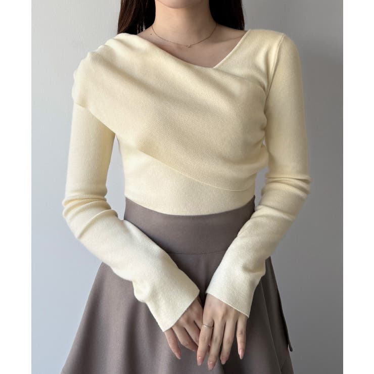 アイボリー | mipiarl  アシンメトリークロスニットトップス | JUNOAH