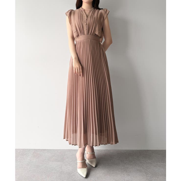 ピンクベージュ | mipiarl  ラッフルピンタックプリーツワンピース | JUNOAH