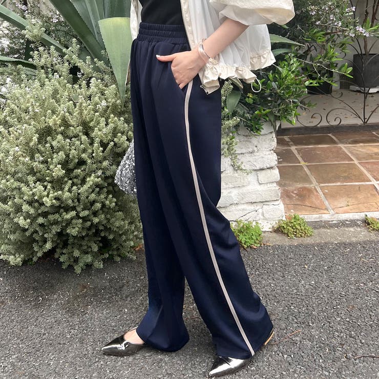 サイドラインセンタープレスパンツ[品番：AMTW0010603]｜JUNOAH