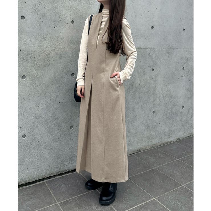 スリットネックワンピース[品番：AMTW0011688]｜junoah（ジュノア