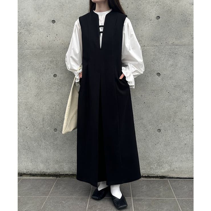 スリットネックワンピース[品番：AMTW0011688]｜JUNOAH