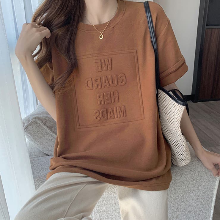 エンボス加工ロゴTシャツ 韓国ファッション[品番：AMTW0001777