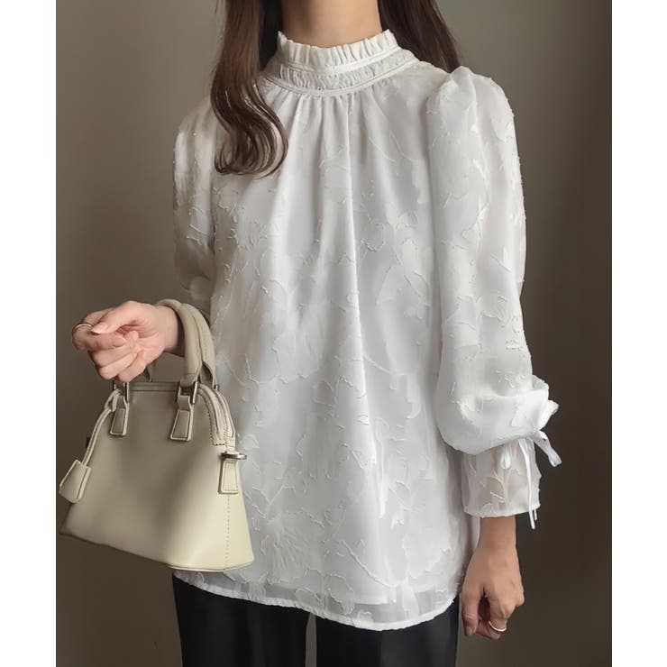FILLOU フリルカラーフラワージャガードブラウス[品番