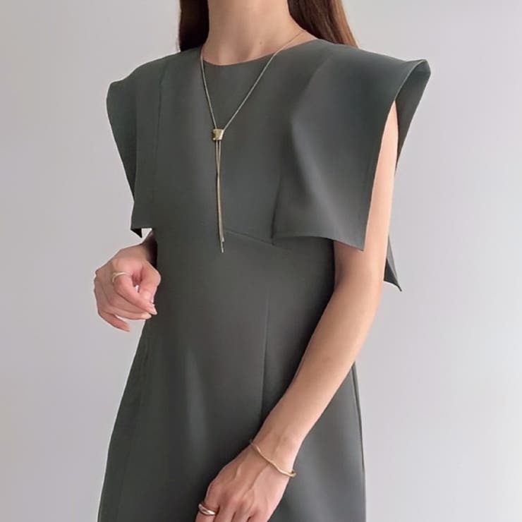 ダークグレー | FILLOU スクエアスリーブタイトワンピース【ペチスカートセット】 | JUNOAH