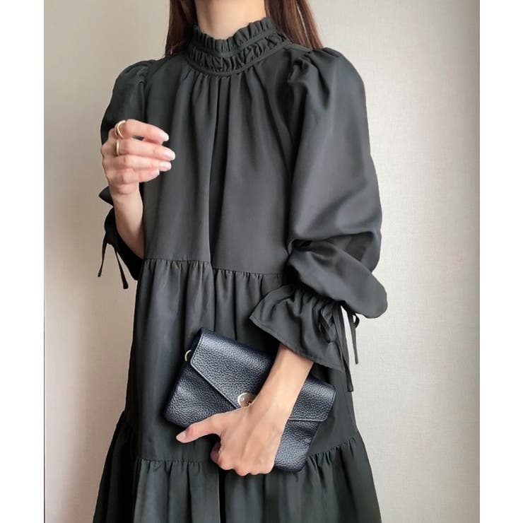 ダークグレー | FILLOU フリルカラーフレアワンピース | JUNOAH