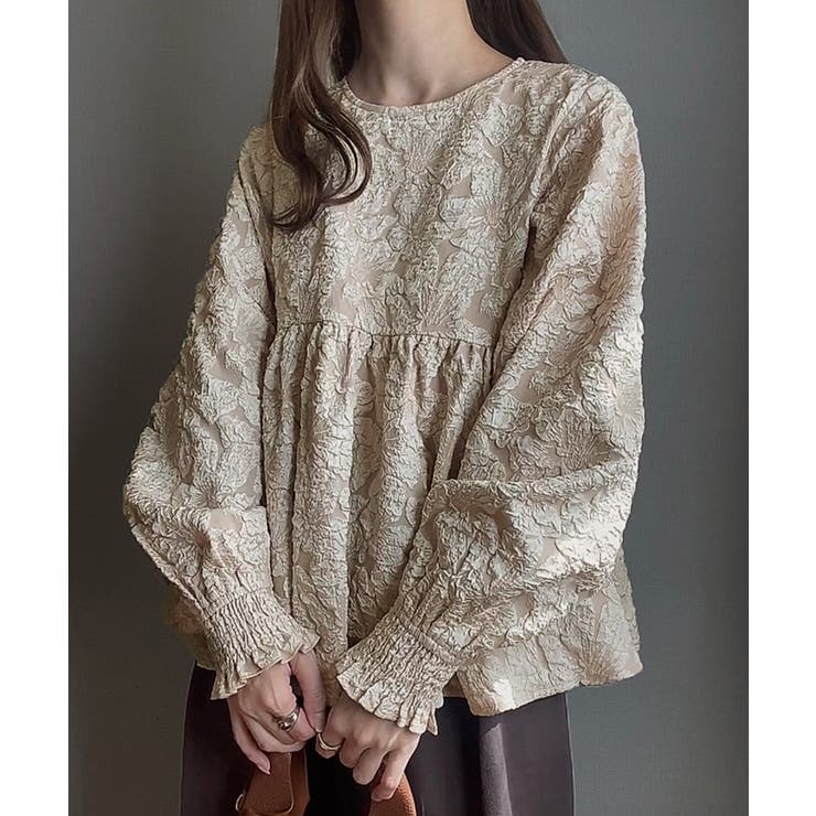 FILLOU フラワージャガードペプラムトップス[品番：AMTW0011655